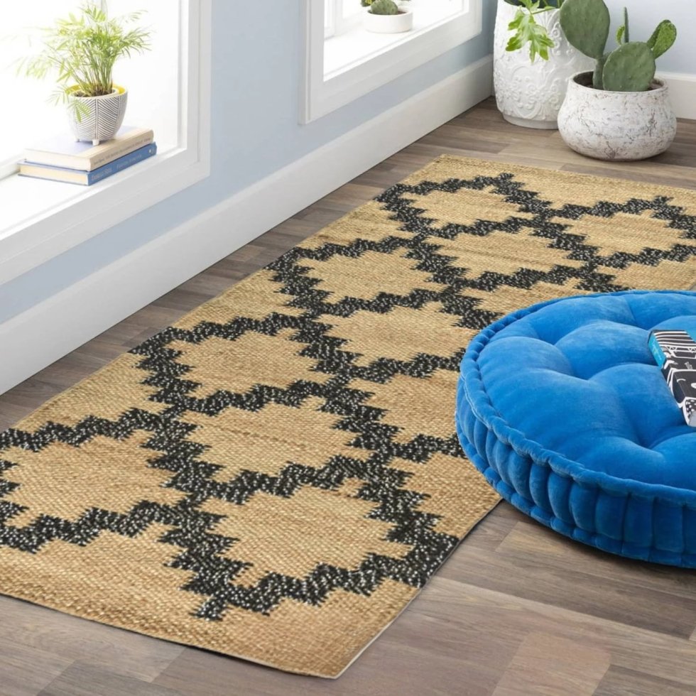 Tapis géométrique noir en chanvre et jute tressé