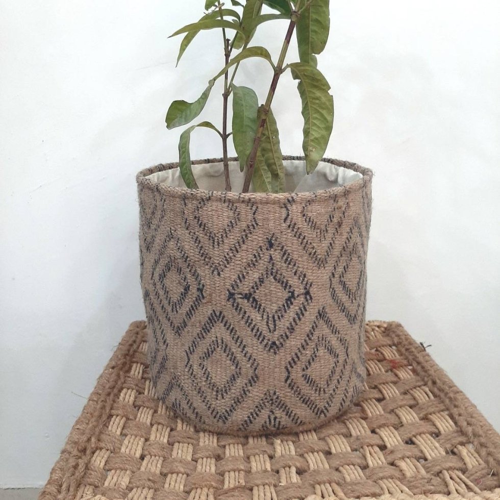Panier en jute à diamant noir minimal – Image 3