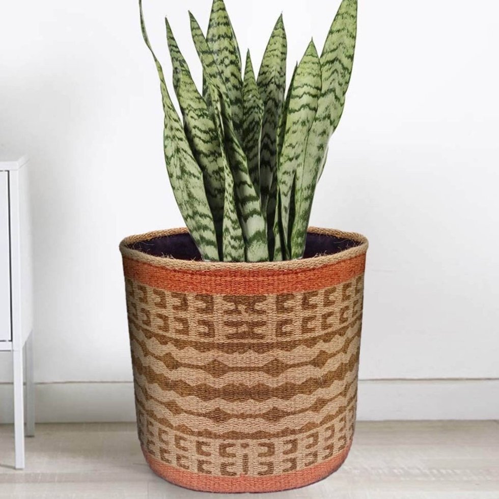 Panier rond en jute kilim à bordure orange