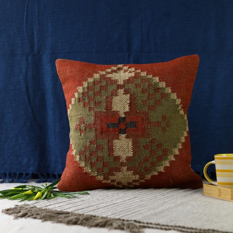 Coussin kilim en laine et jute rouille et vert