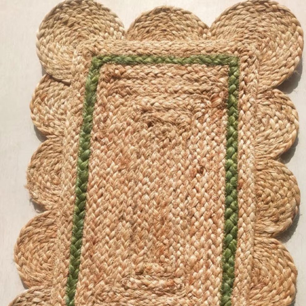 Sets de table en jute festonnés avec bordure verte – Image 5