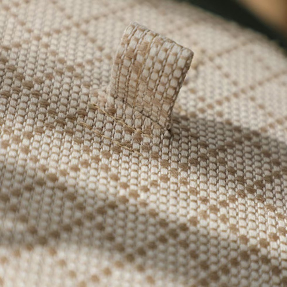 Panier rond en jute blanc et beige avec couvercle – Image 3