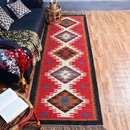 Jute and wool runner kilim rug