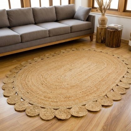 Natural scalloped jute oval rug