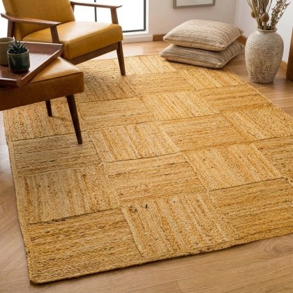 Natural square pattern jute rug